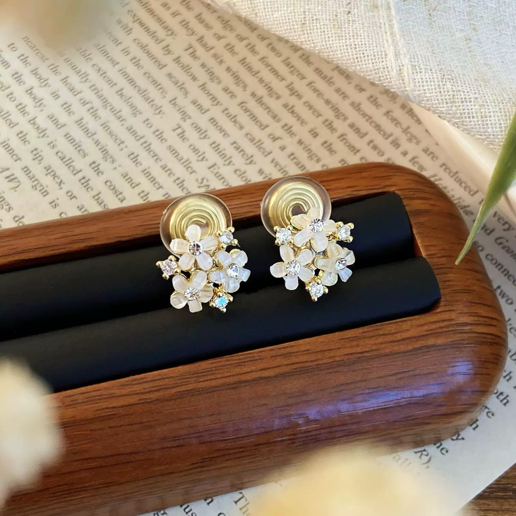 白樺花語 S925簡約琉璃花耳釘