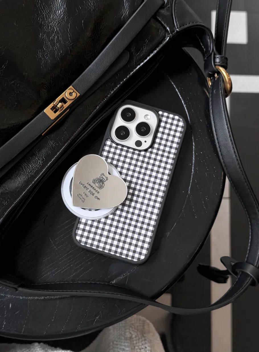 【Huggy Little Teddy (Black&White Checked)】MagSafe iPhone Case+手機支架