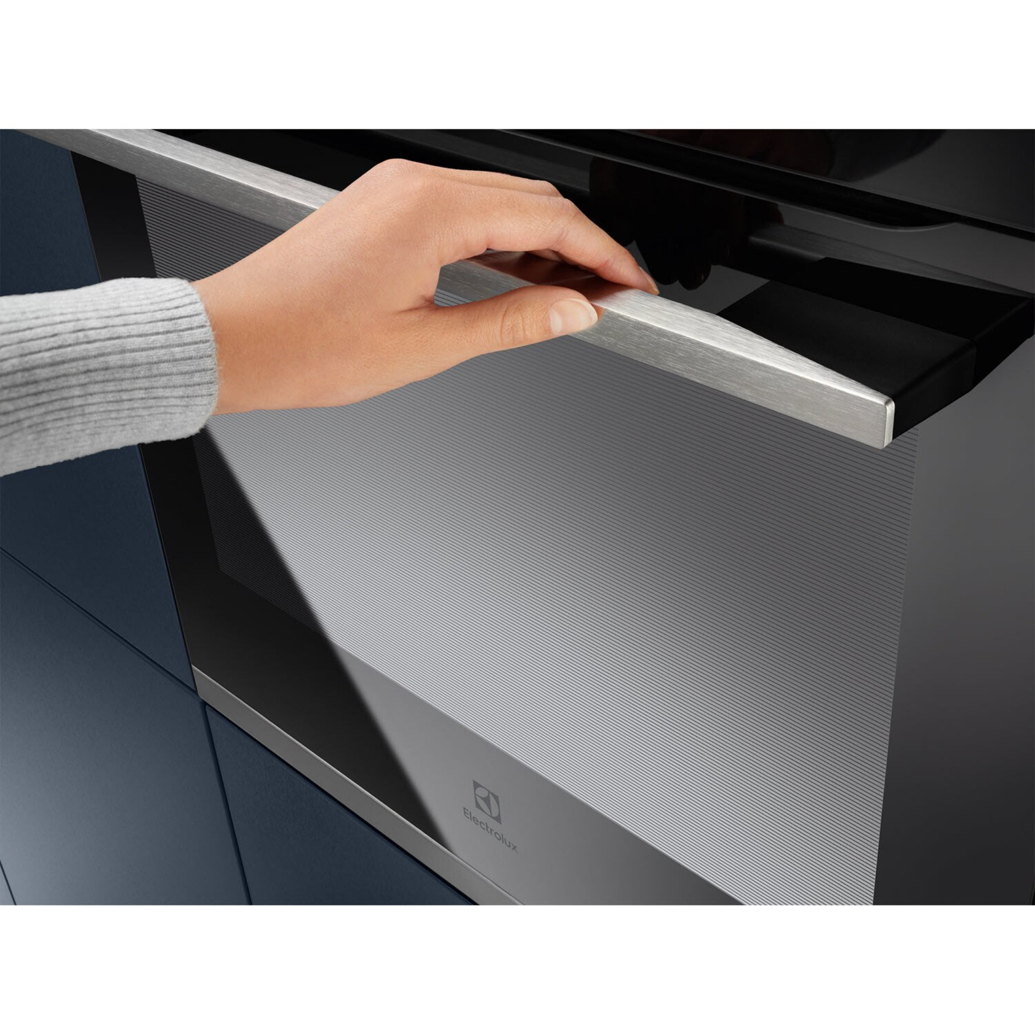 Electrolux 60cm UltimateTaste 900 SteamPro Built-in Oven (KOAAS31X)