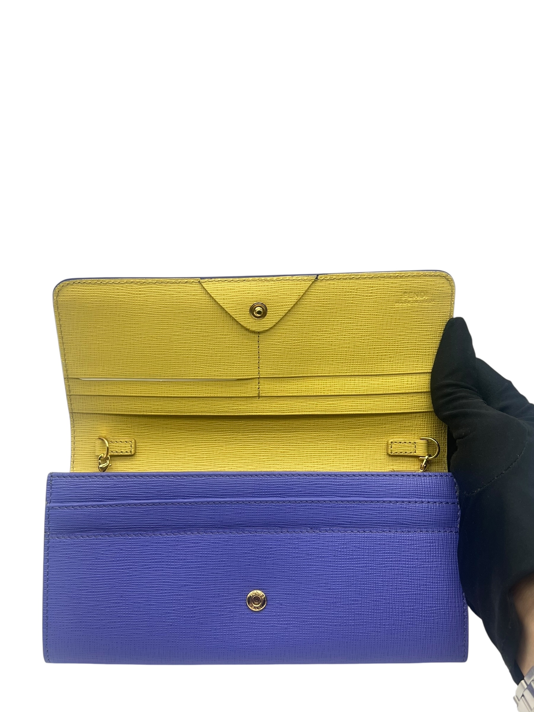 Pre-Owned FENDI Wallet / Product Code: 061950