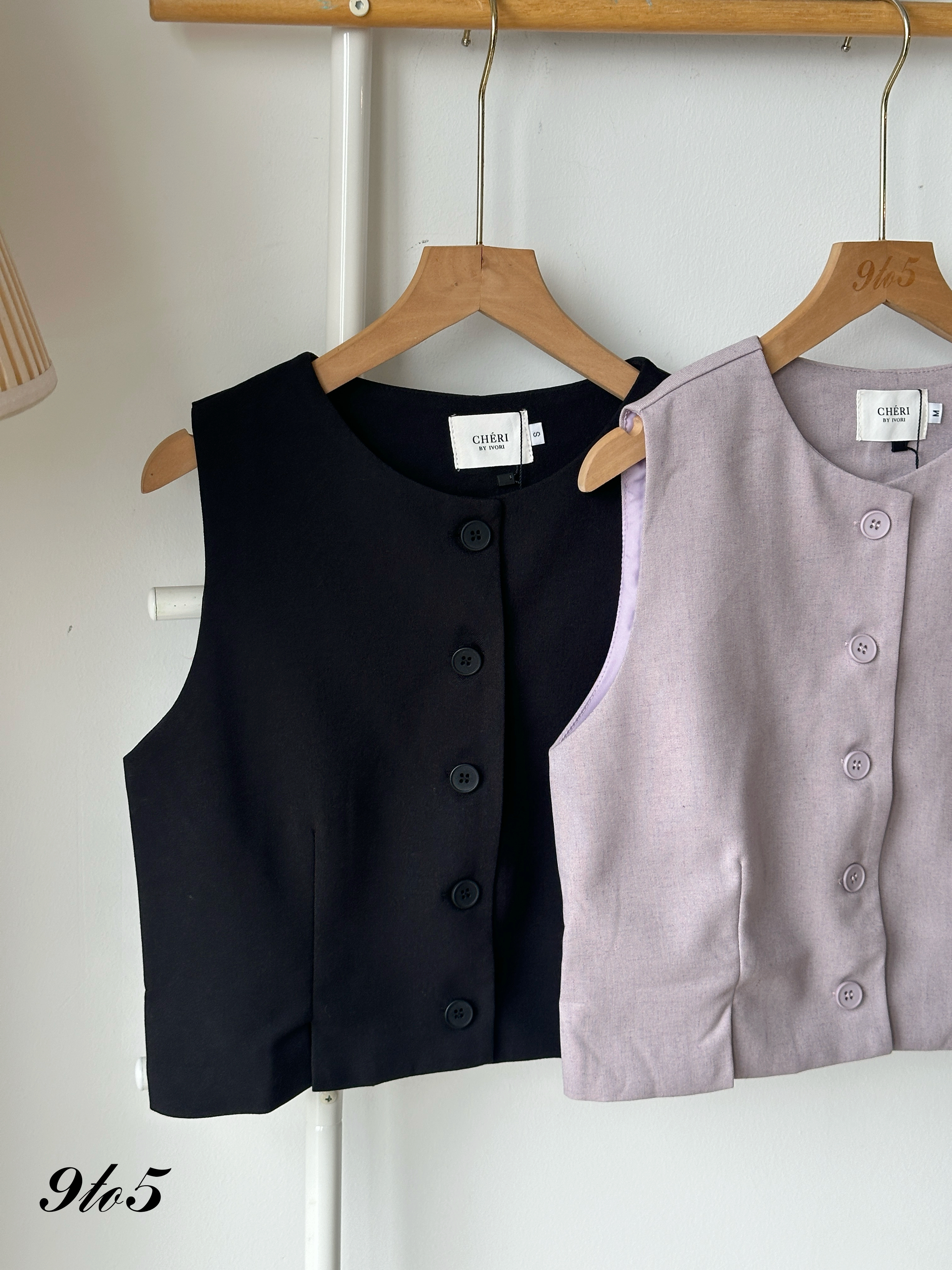 T4109 Sleeveless Crop Top/Vest - Black & Purple