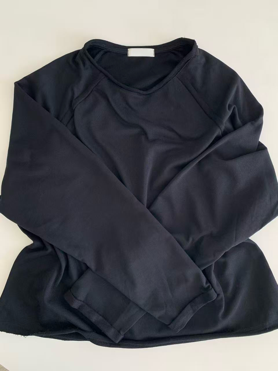The SoftTailored Raglan Top #top159