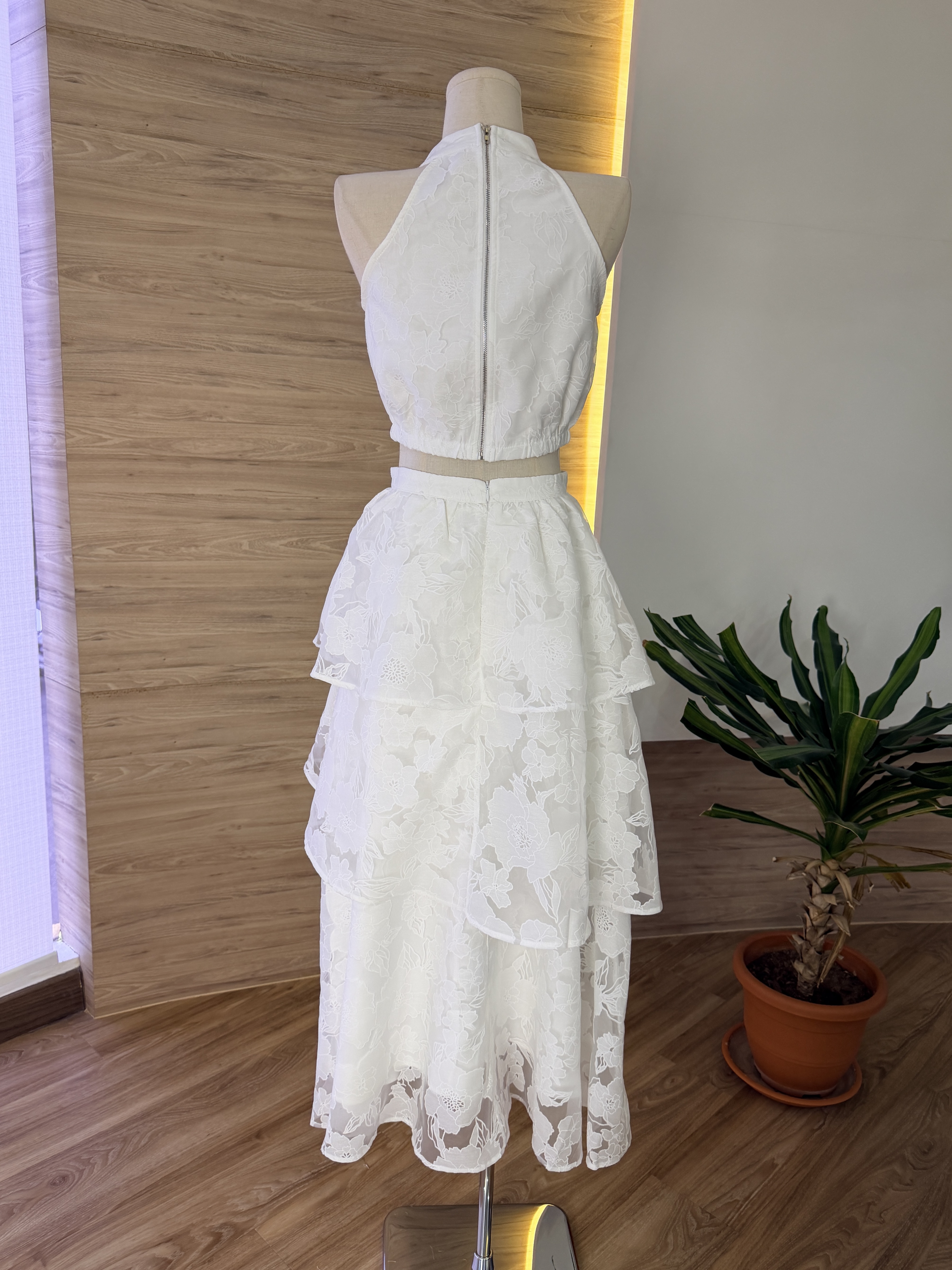Magnolia Petals Set Wear