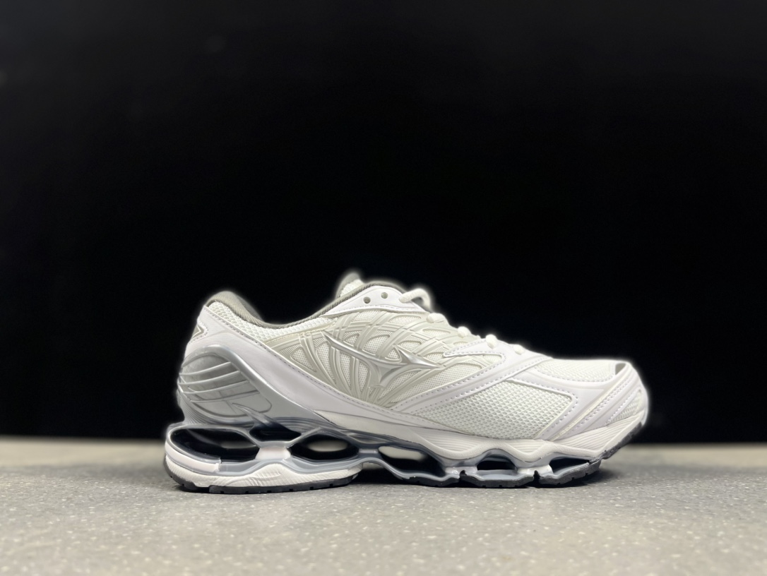 Mizuno Wave Prophecy LS 