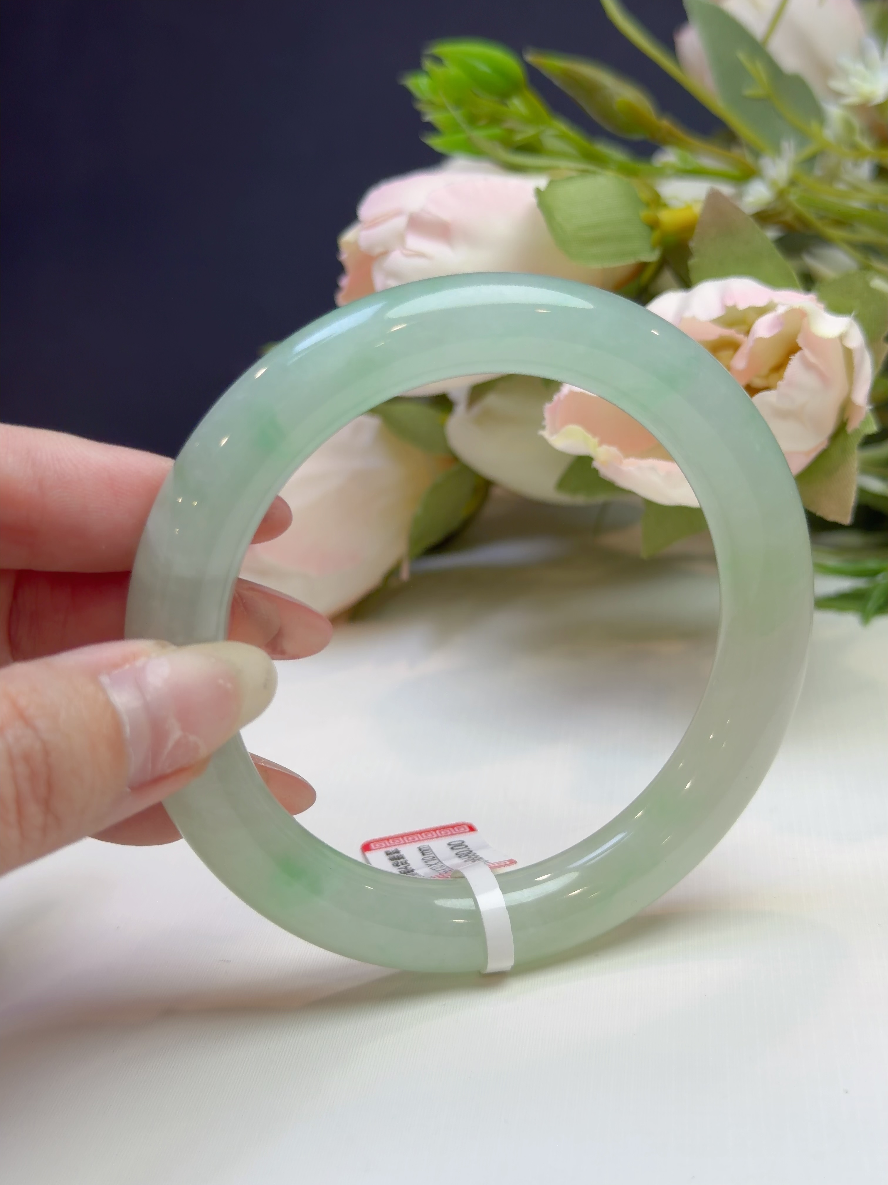 56圈口翡翠手镯