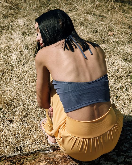 預購_DEVI-TS0046 Lana Halter Crop Top by Devi wear