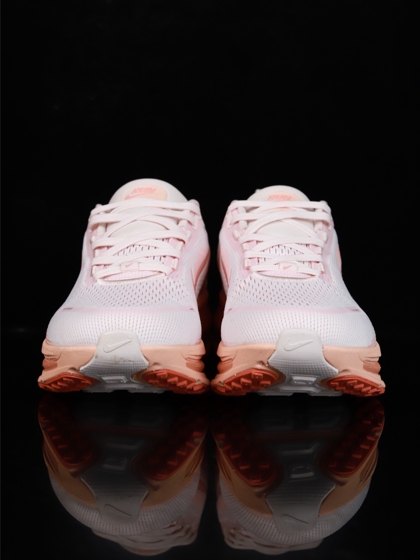 Nike Vomero 18 HM6804-601