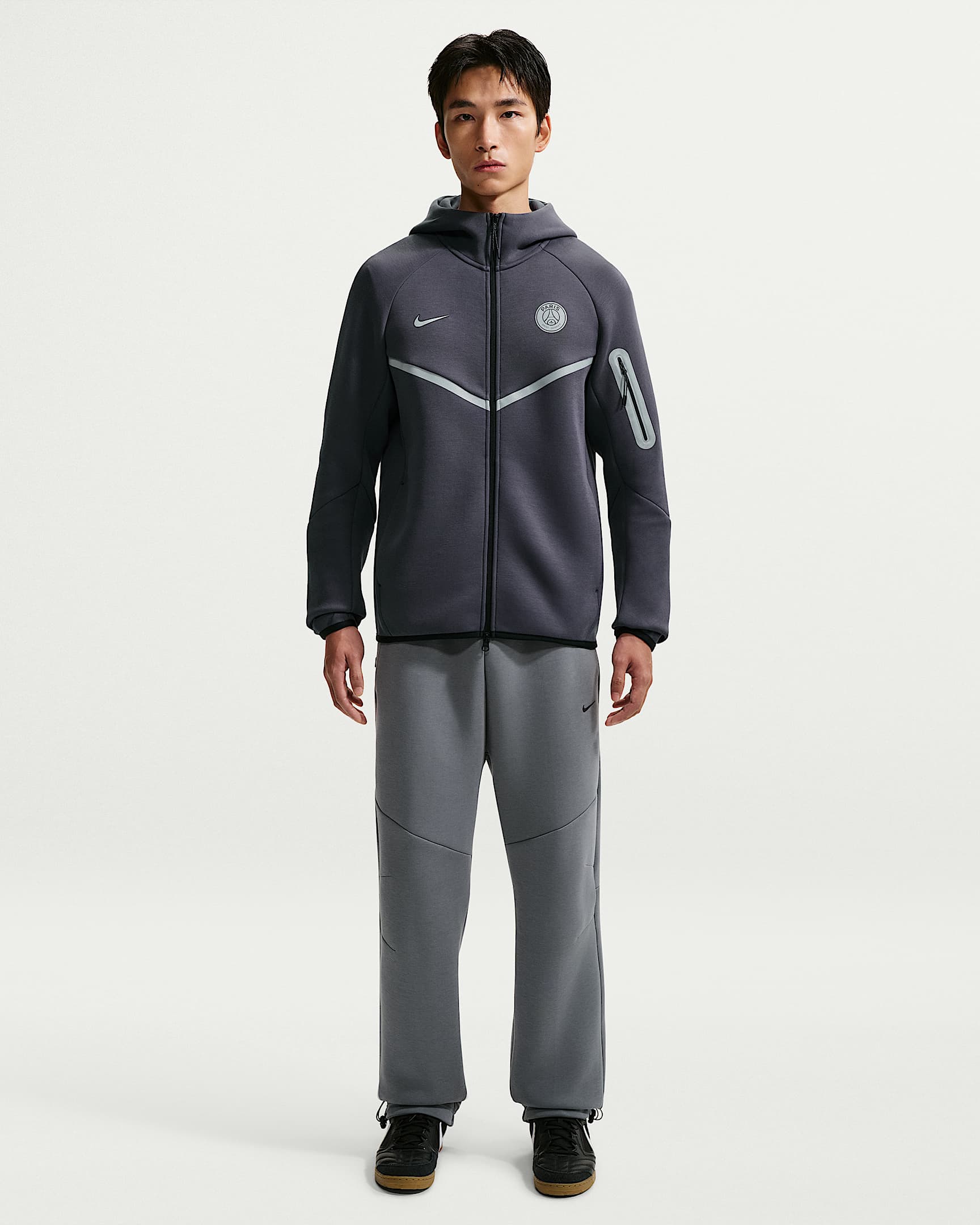 Nike PSG 巴黎聖日門 2026-27 Tech Windrunner 風衣外套 IO3662