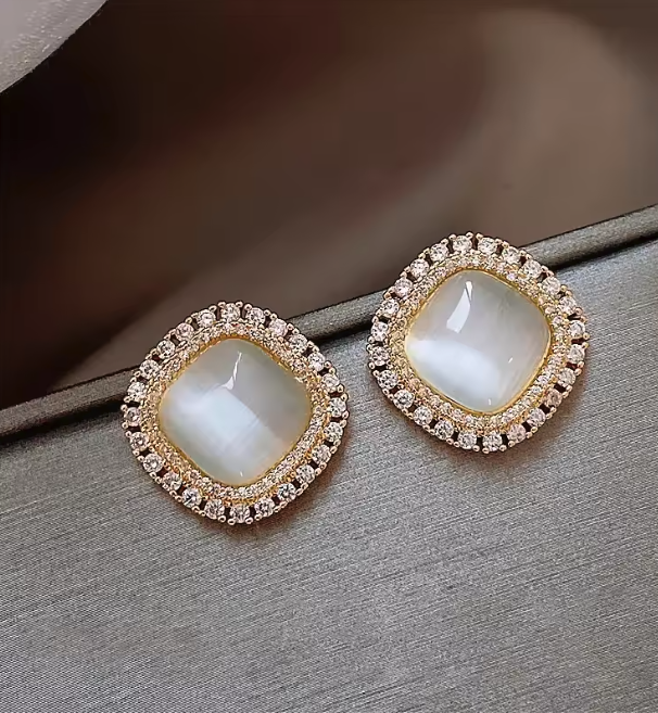Sparkle Square Pearl Studs