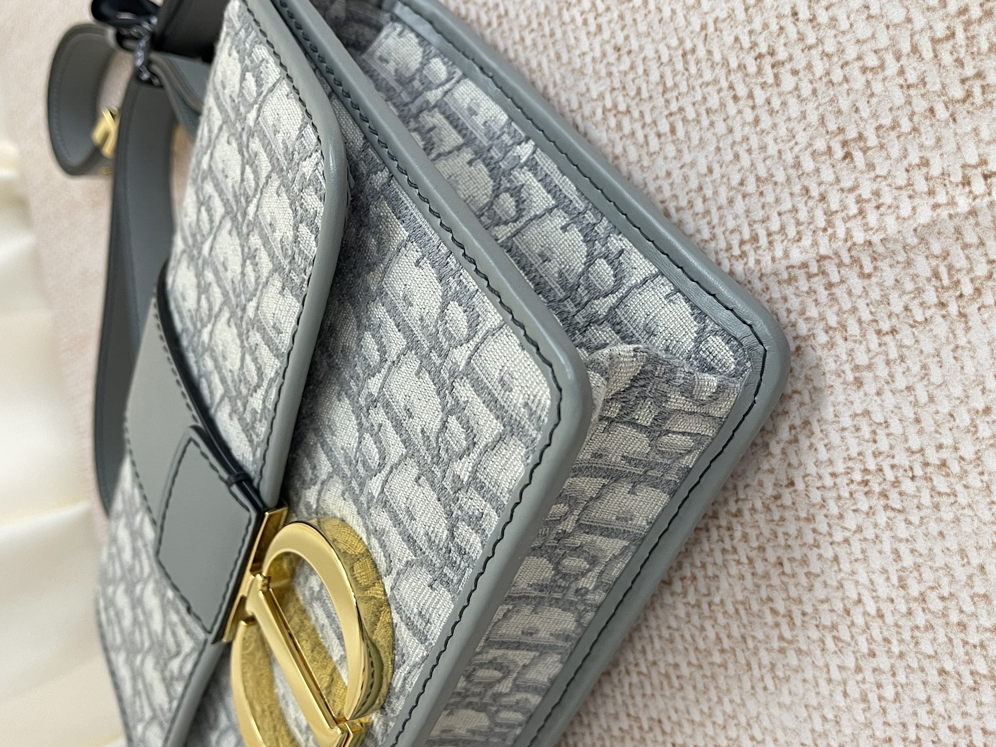 Pre-owned Dior 30 Montaigne / Product Code: 26052003
