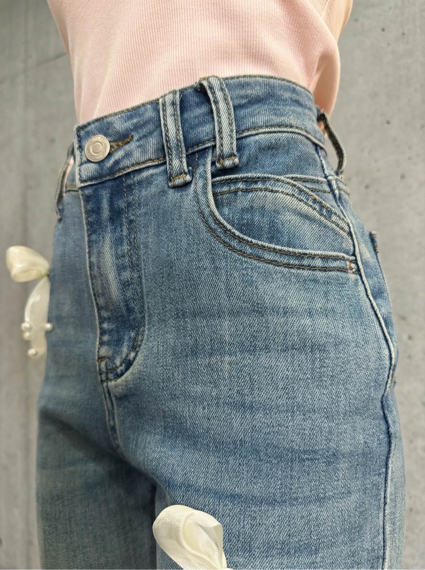 蝴蝶結喇叭洗水牛仔褲