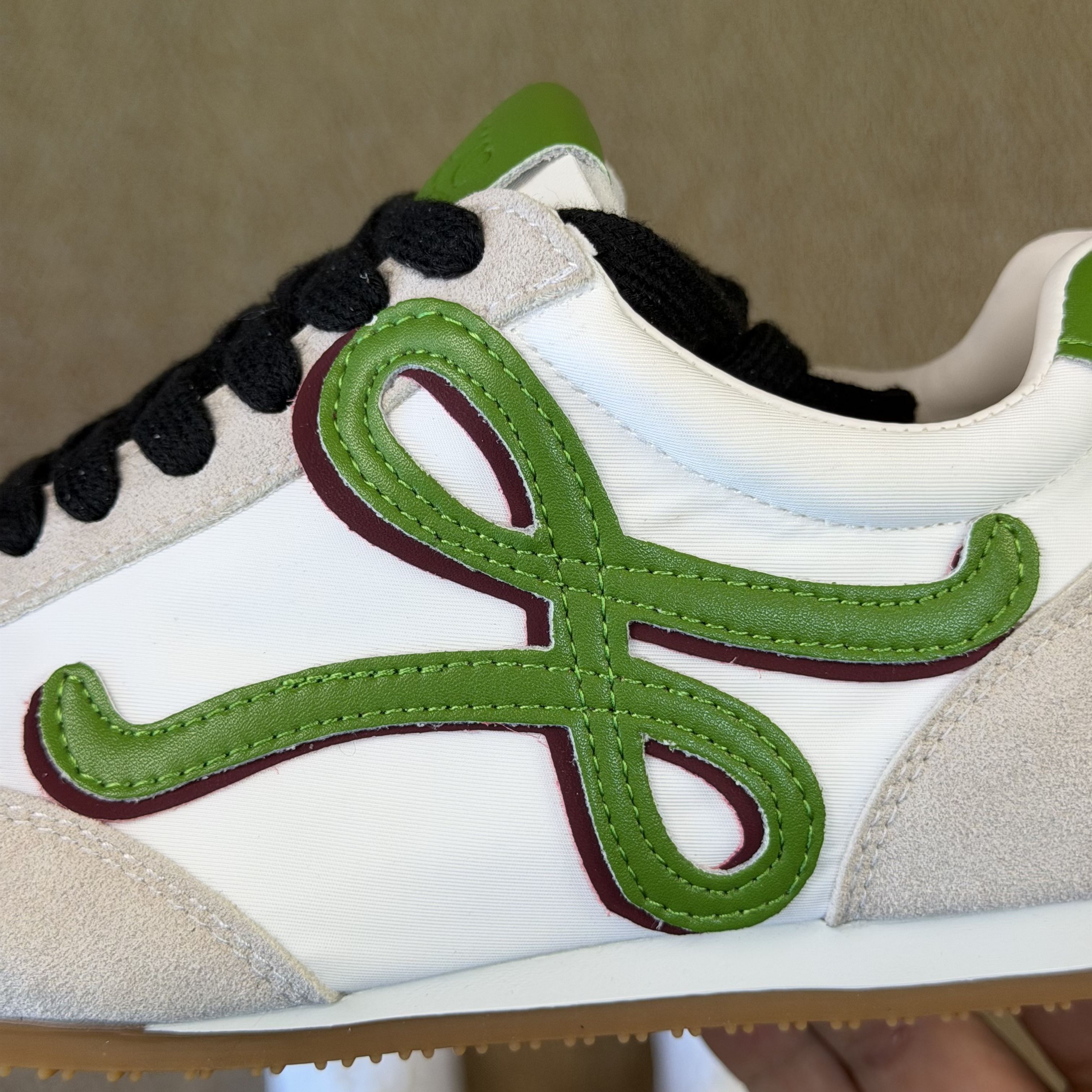 Loewe Ballet Runner 2.0