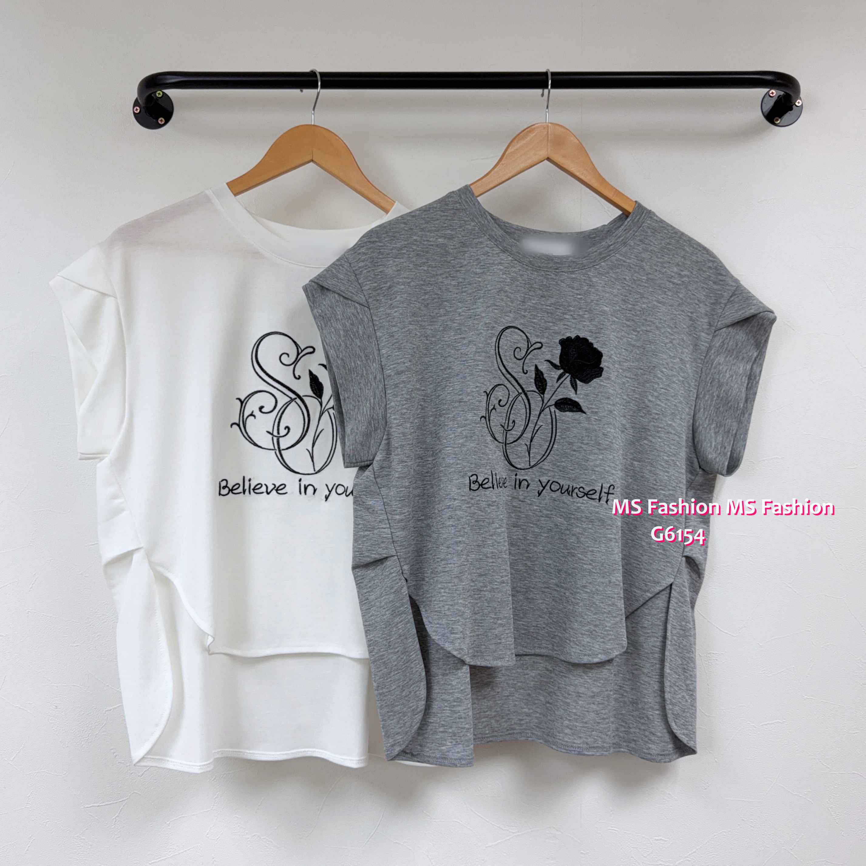 G6154 韓國🇰🇷刺繡黑玫瑰圖案top