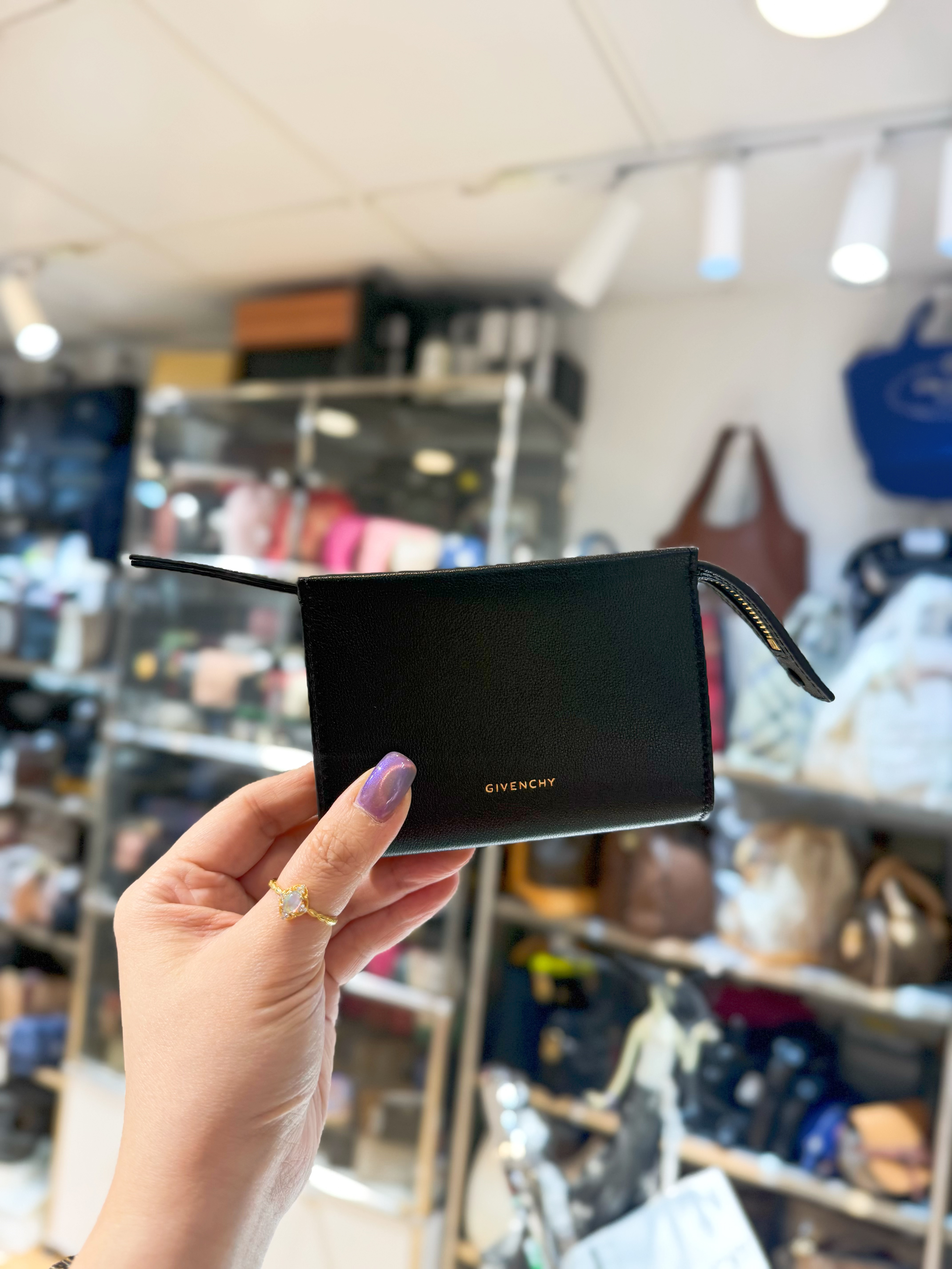 Givenchy zip card holder blk