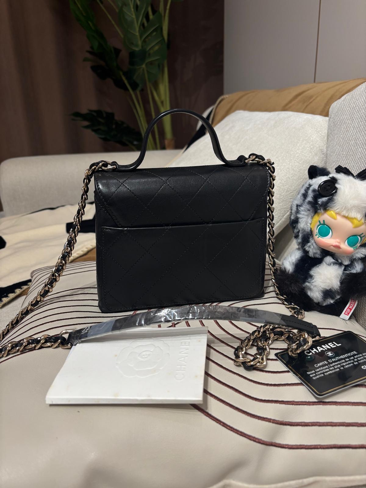 Chanel Top Handle 黑色金扣Crossbody Bag 100%Authentic, 95%New ✅收據✅Card✅Dust bag✅Box
