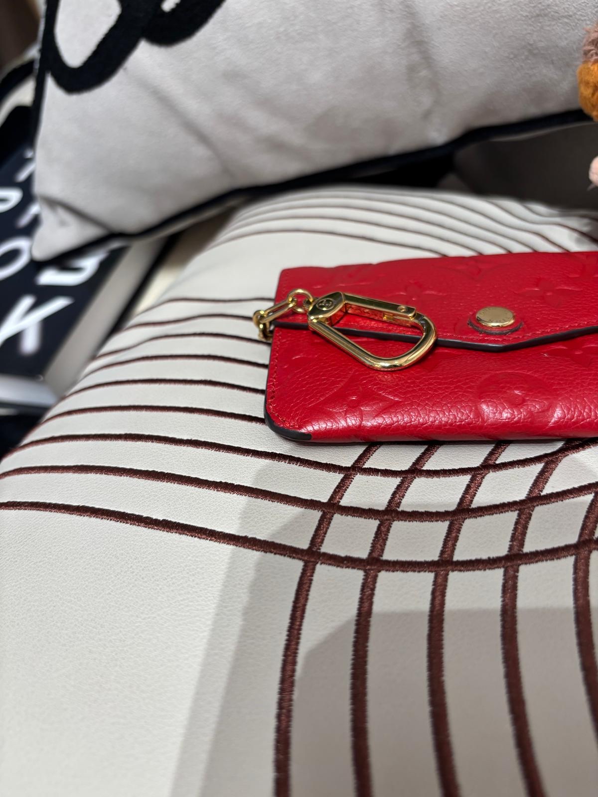 LV Card Holder / Key Holder M60634 100%Authentic, 95%New ✅Box