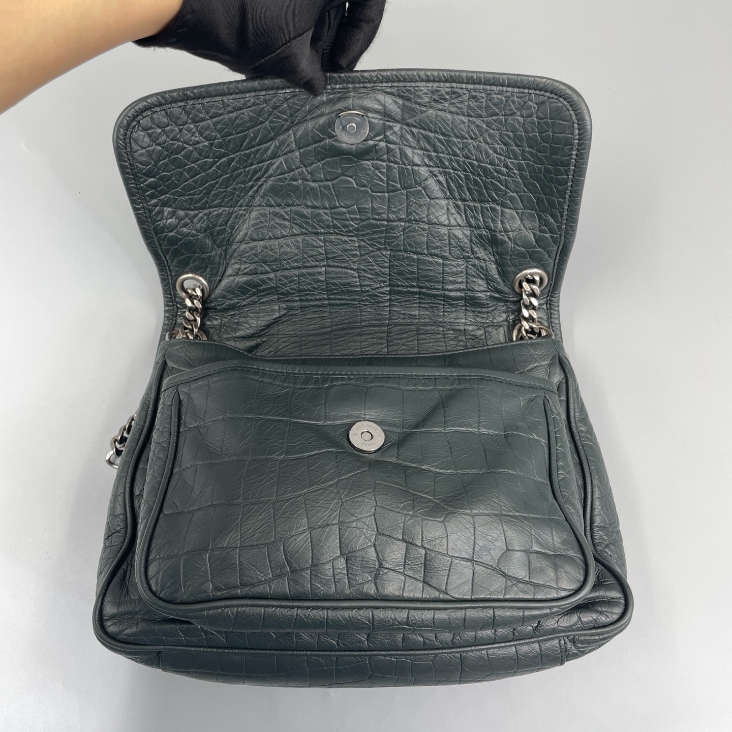 【預訂貨品】YSL 深綠色D扣Niki包 