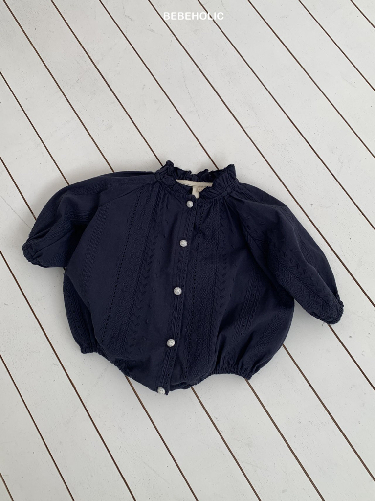 🌸預訂 韓國直送🌸🇰🇷BEBEHOLIC兩色提花刺繡花邊領長袖包屁衣