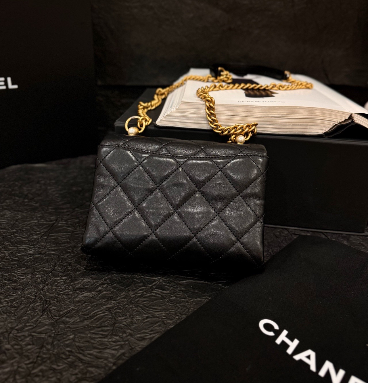 【預訂貨品】Chanel 珍珠金扣方胖子