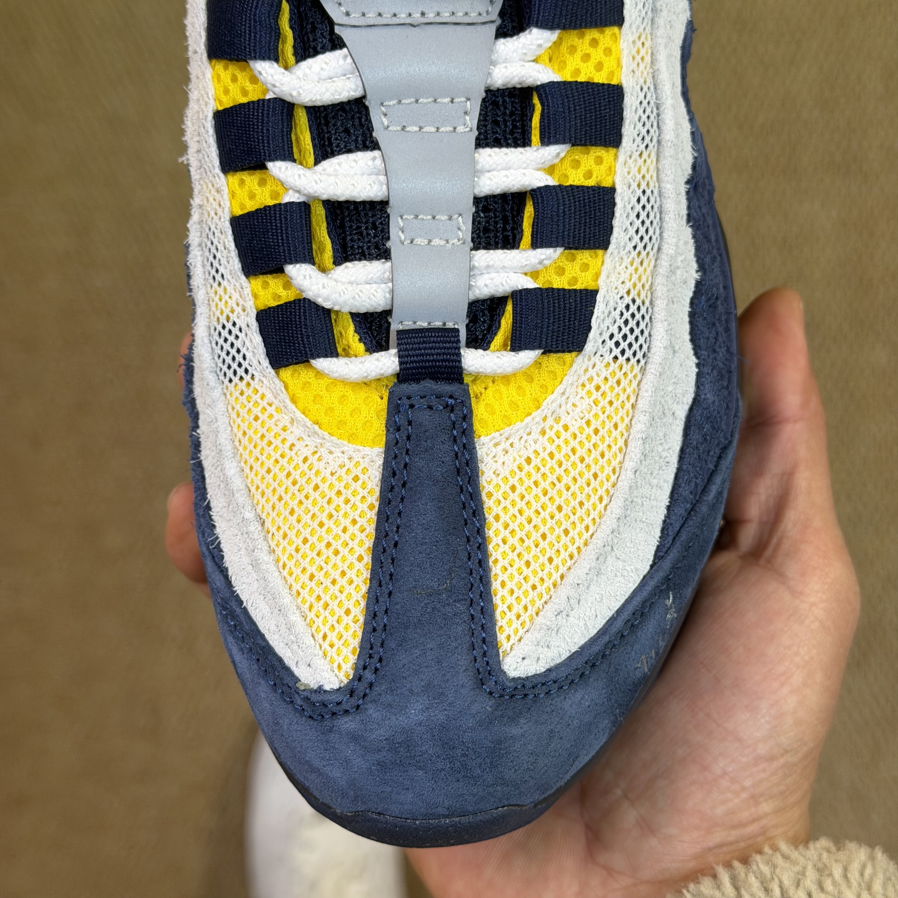 Nike Air Max 95 SB HQ8492-400