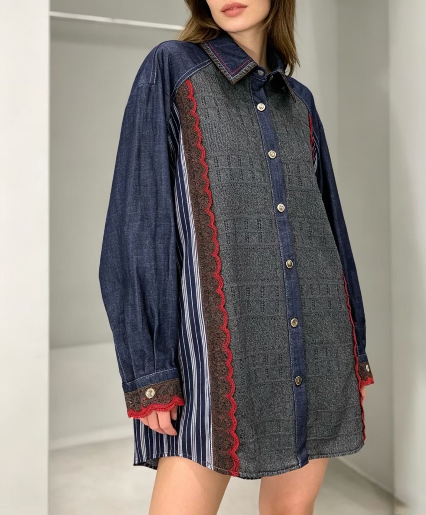 牛仔刺繡拼針織Top