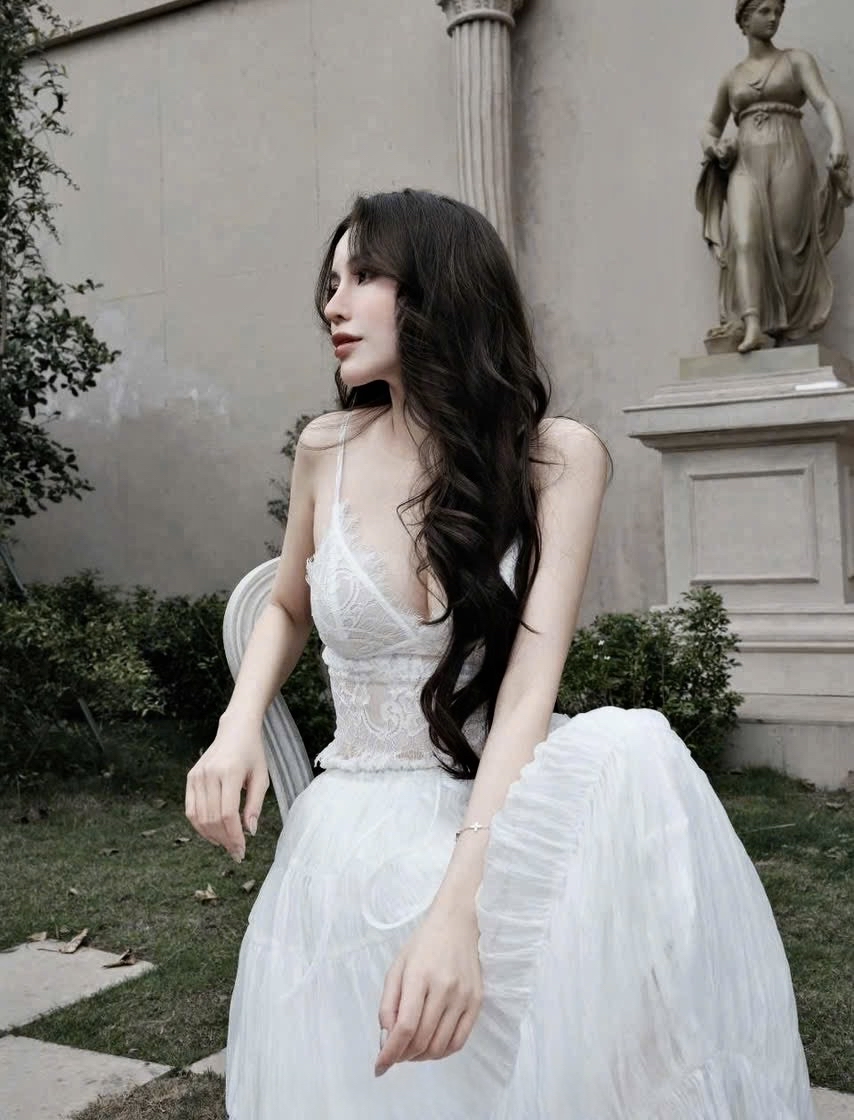 無袖蕾絲層疊長洋裝