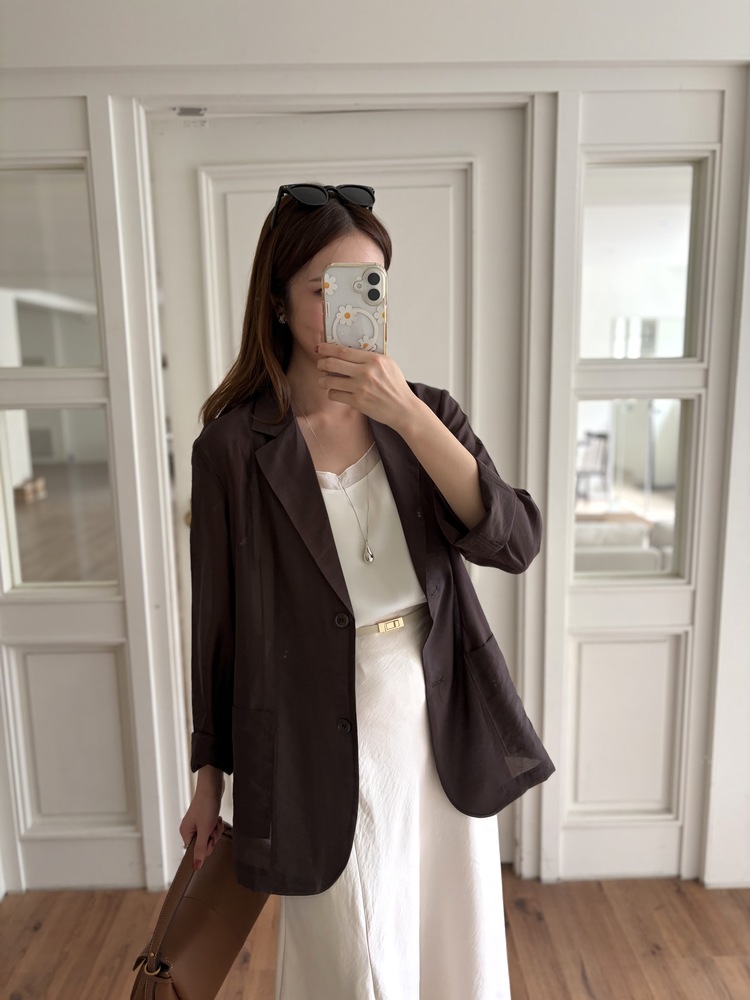 The Fine Silky Blazer (Brown)