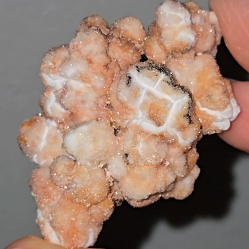 Popcorn selenite with intense sparkles - SEL31