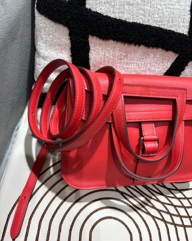 Hermes mini halzan ,STAMP A  100%Authentic, 98% new ✅dust bag 