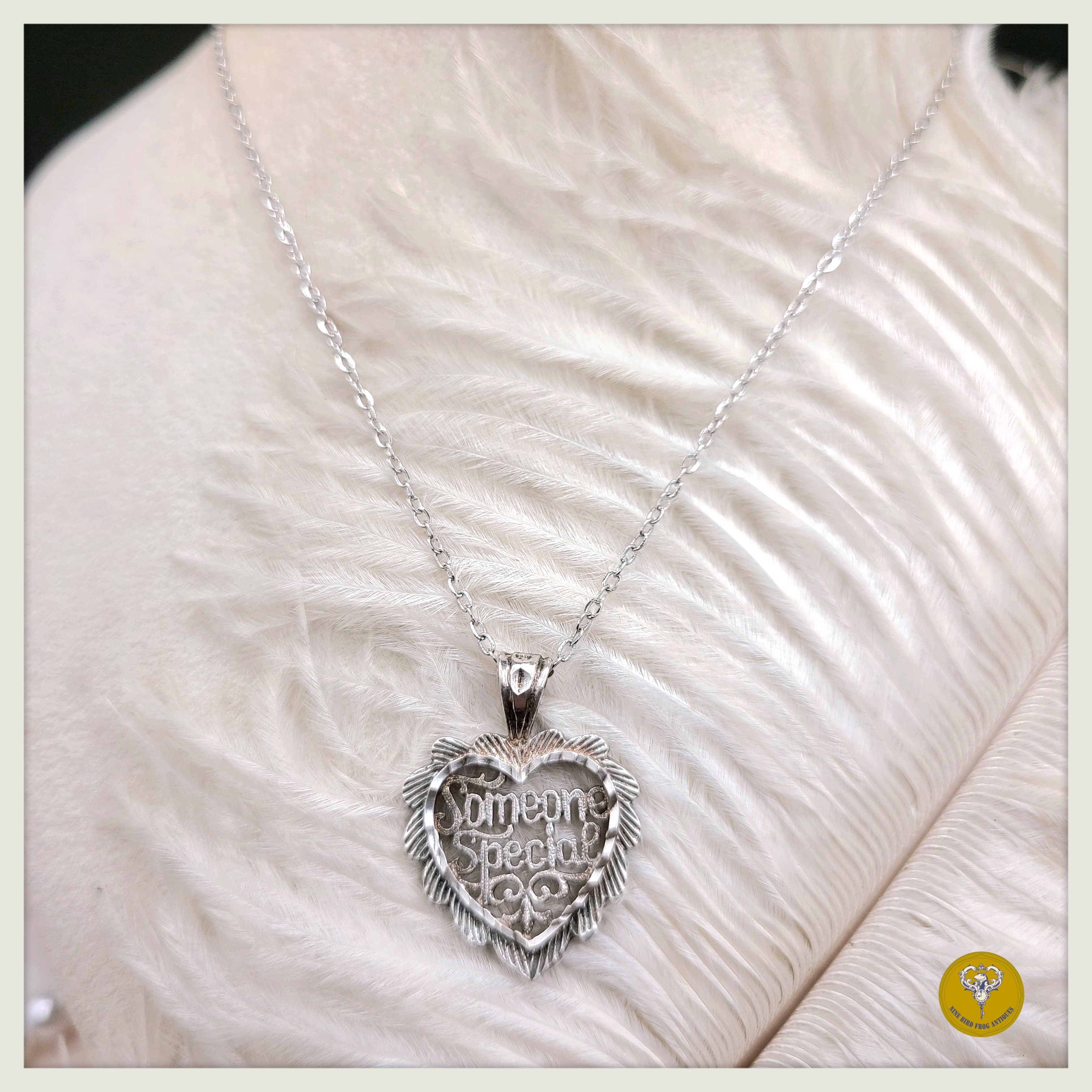 80年代 “Someone Special” 心型鏤空手工純銀吊嘴頸鍊
