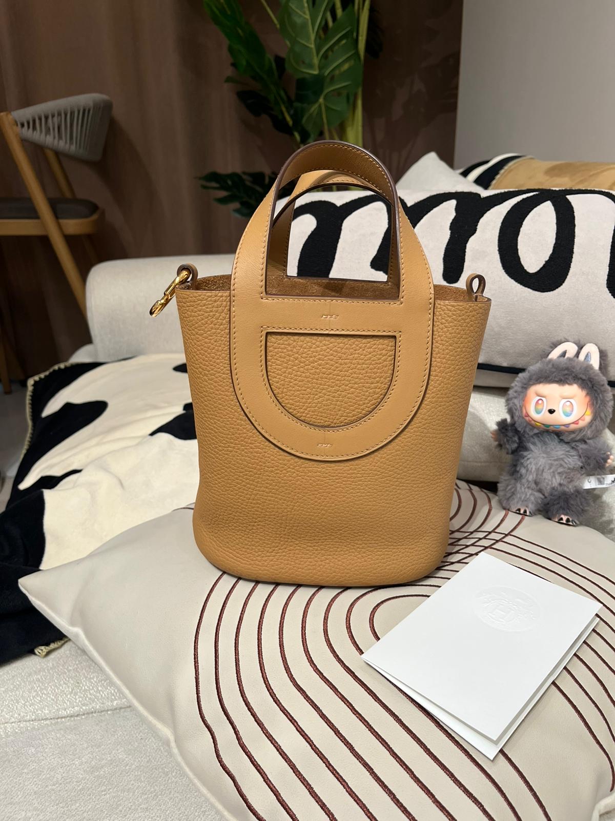 Hermes in The Loop 18 Stamp B 餅乾色4B Biscuit  100% Authentic, 99%New Unused ✅專門店收據✅Dust bag✅Box