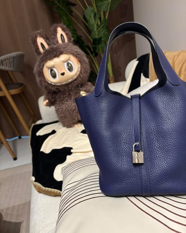 Hermes Picotin 22, Stamp C, 100%Authentic ,95%new ✅key lock ✅dust bag