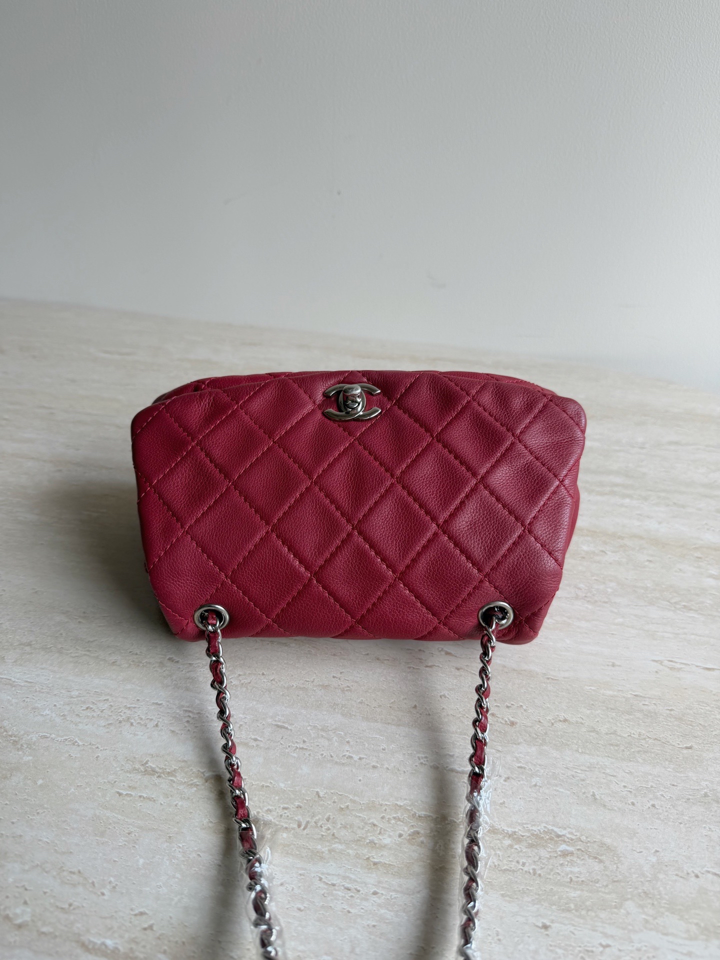 【預訂貨品】Chanel紅色菱格元寶包 