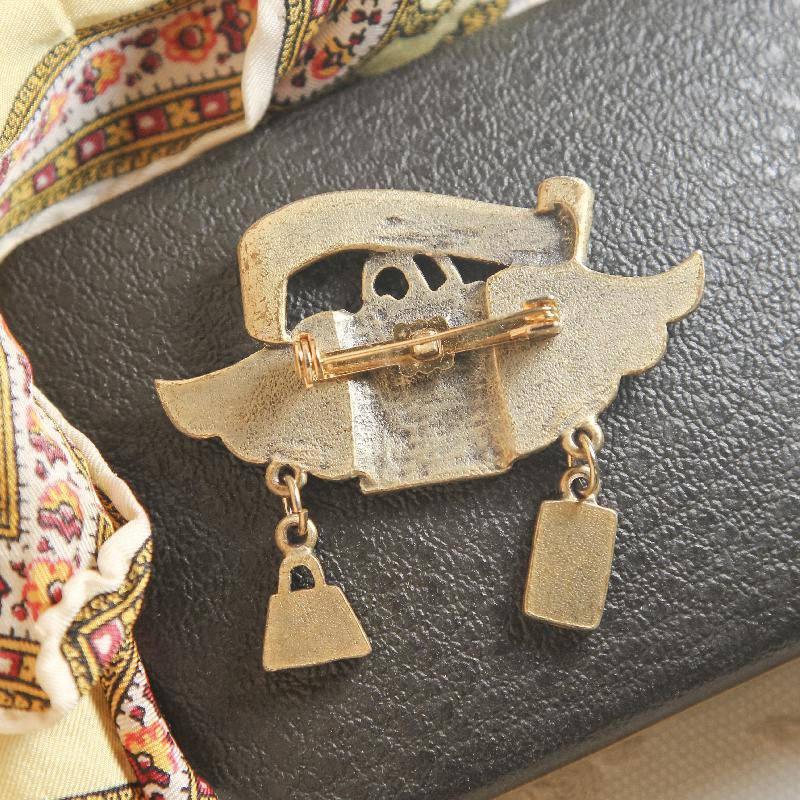 Gold Tone Eternal Shopper Big Sale Brooch with Rhinestone (EA1161)