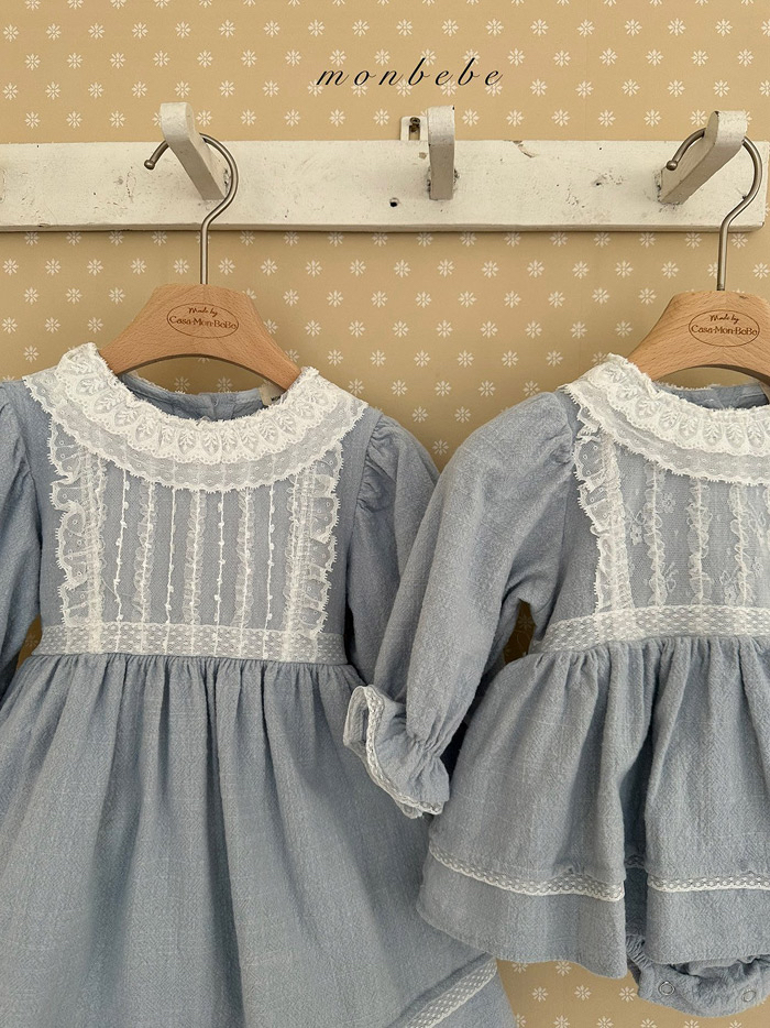 🇰🇷Monbebe one piece