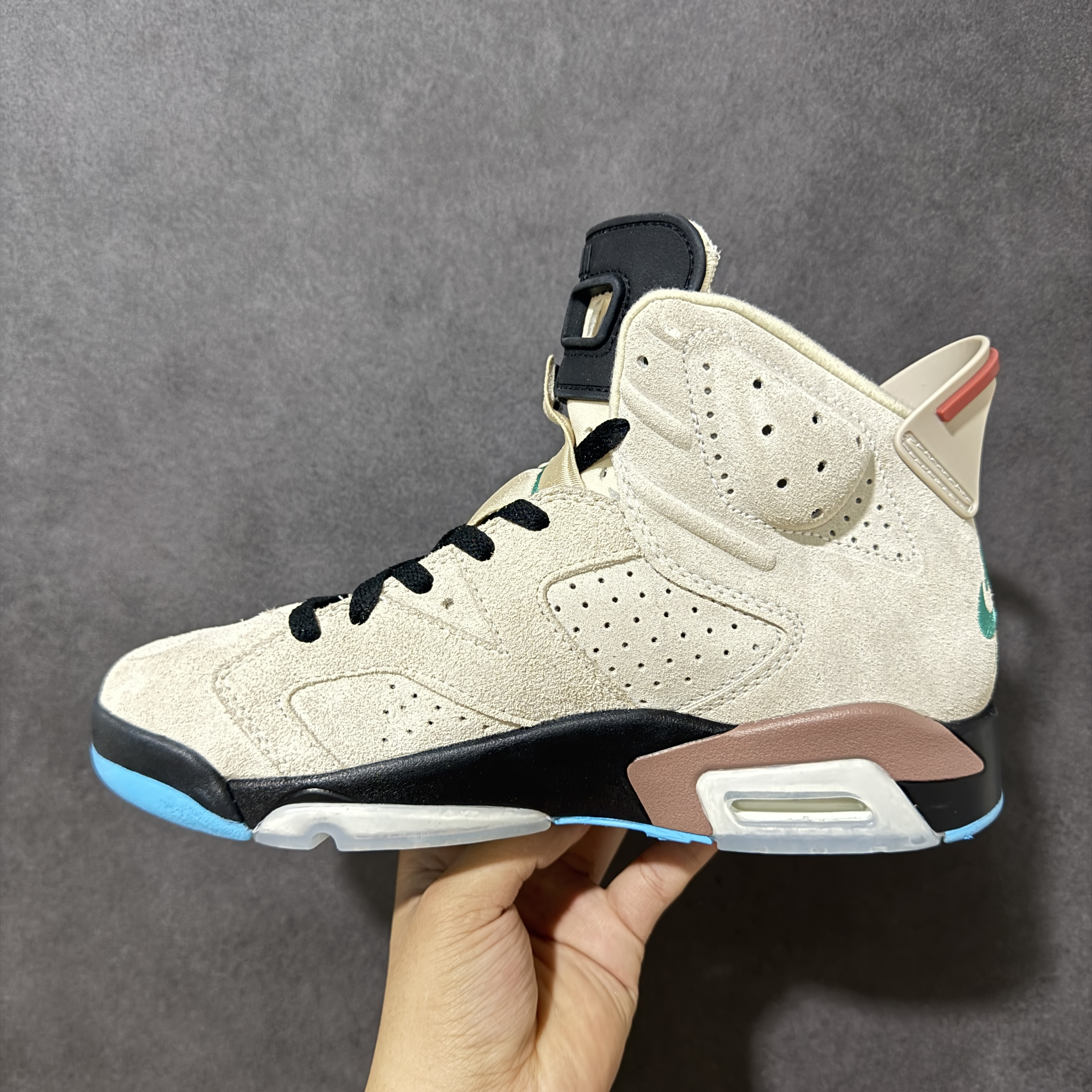 Ma Maniére x Nike Air Jordan 6 