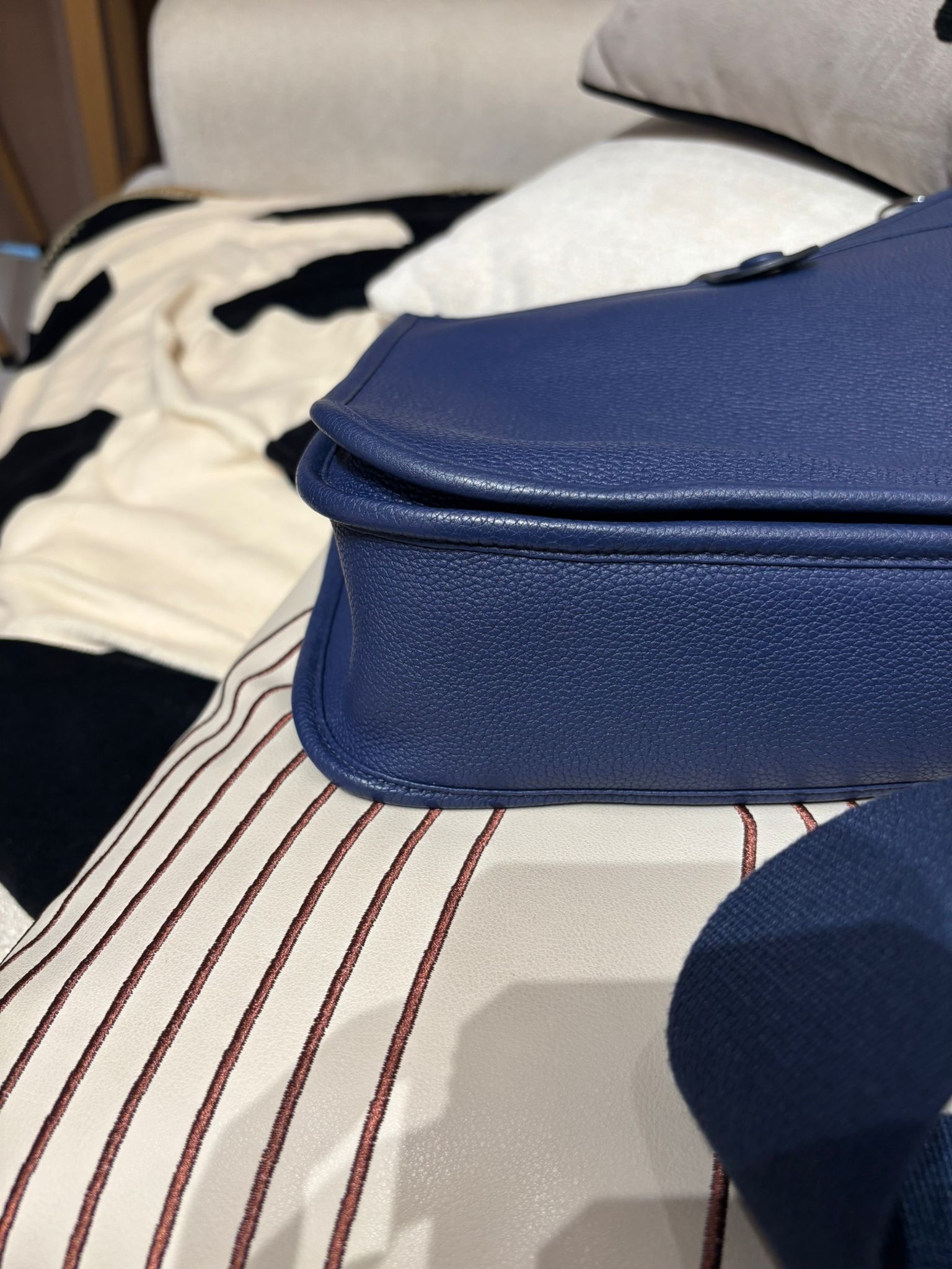 Hermes Evelyne 29 Stamp C TC粒粒牛皮 100%Authentic, 95%New ✅內袋✅肩帶✅Dust bag