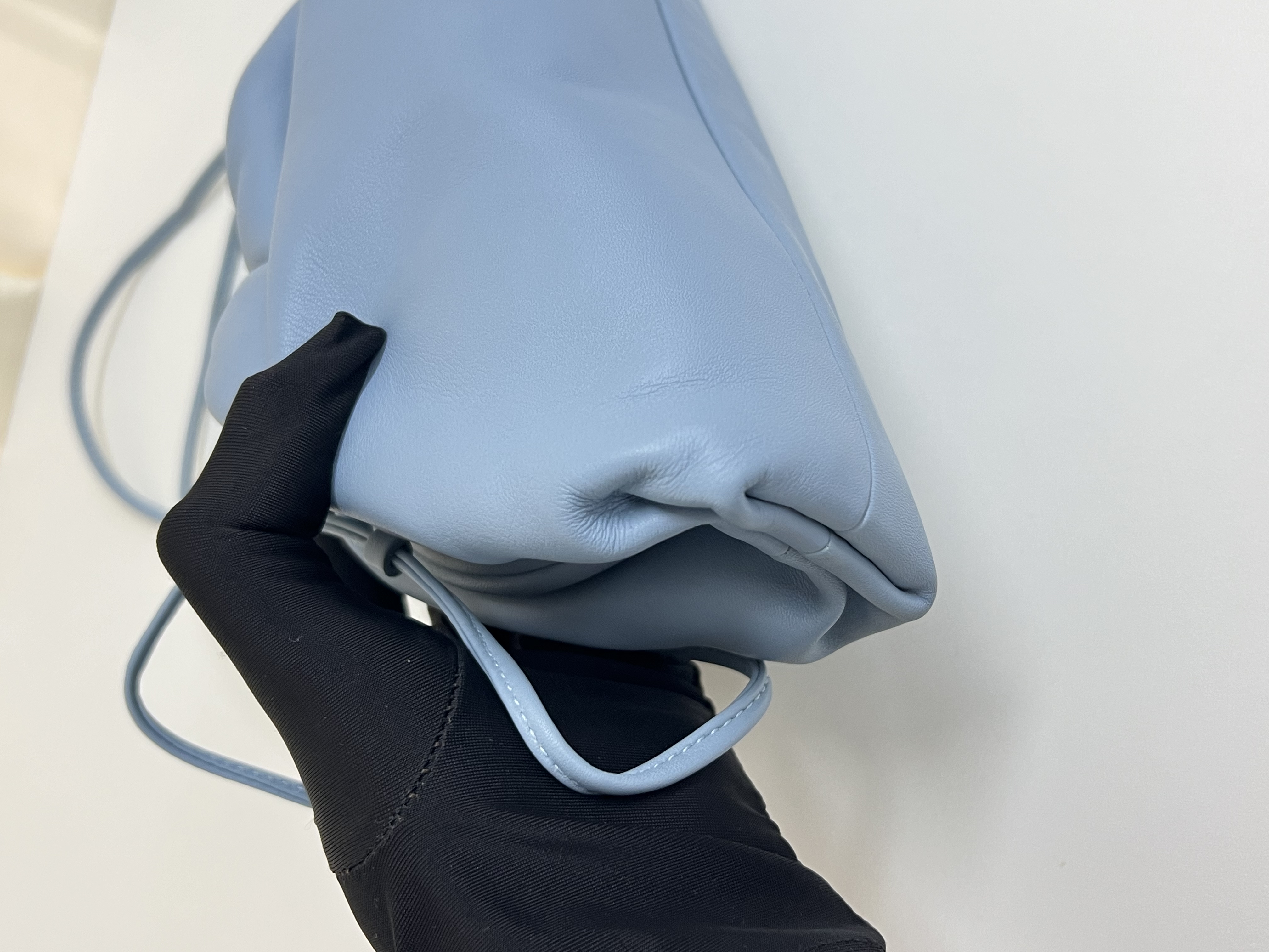 Pre-owned Bottega Veneta Mini Pouch / Product Code: 26012805