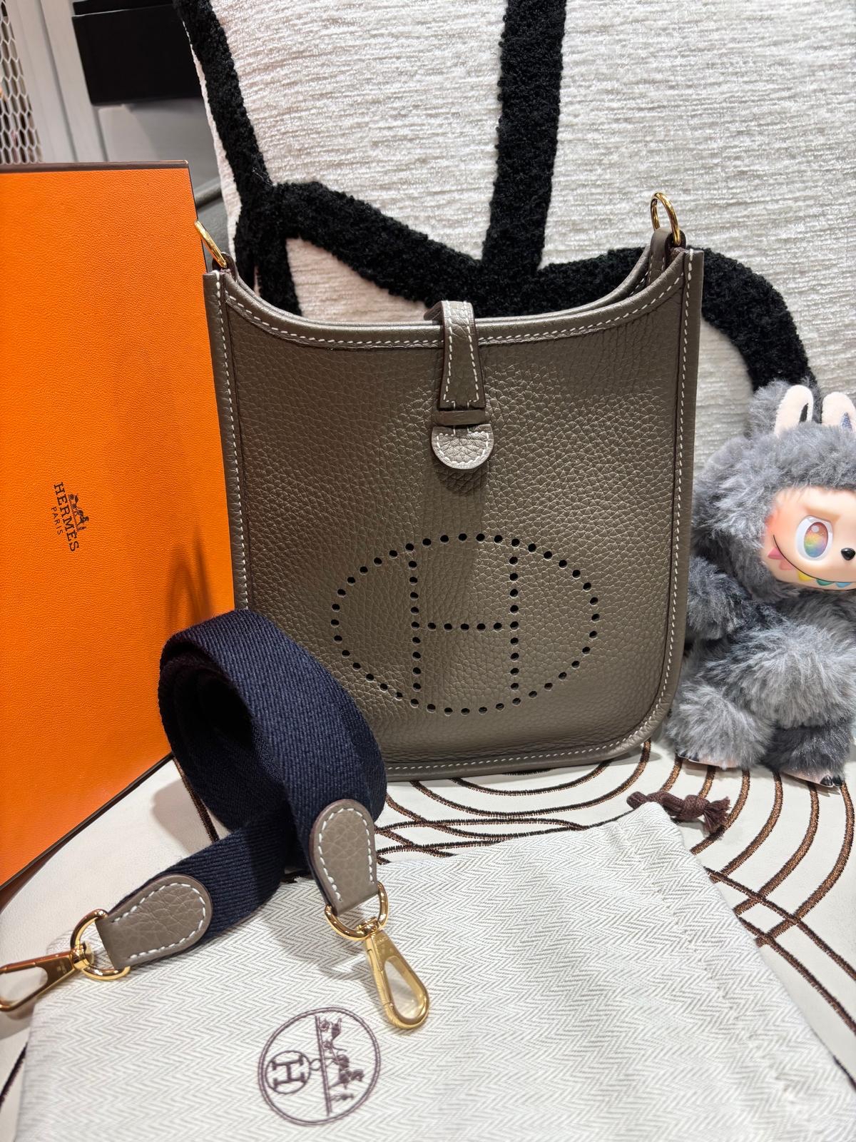 全新Hermes mini evelyne STAMP K 大象灰金扣 100%Authentic,100%new 全新✅dust bag ✅box  
