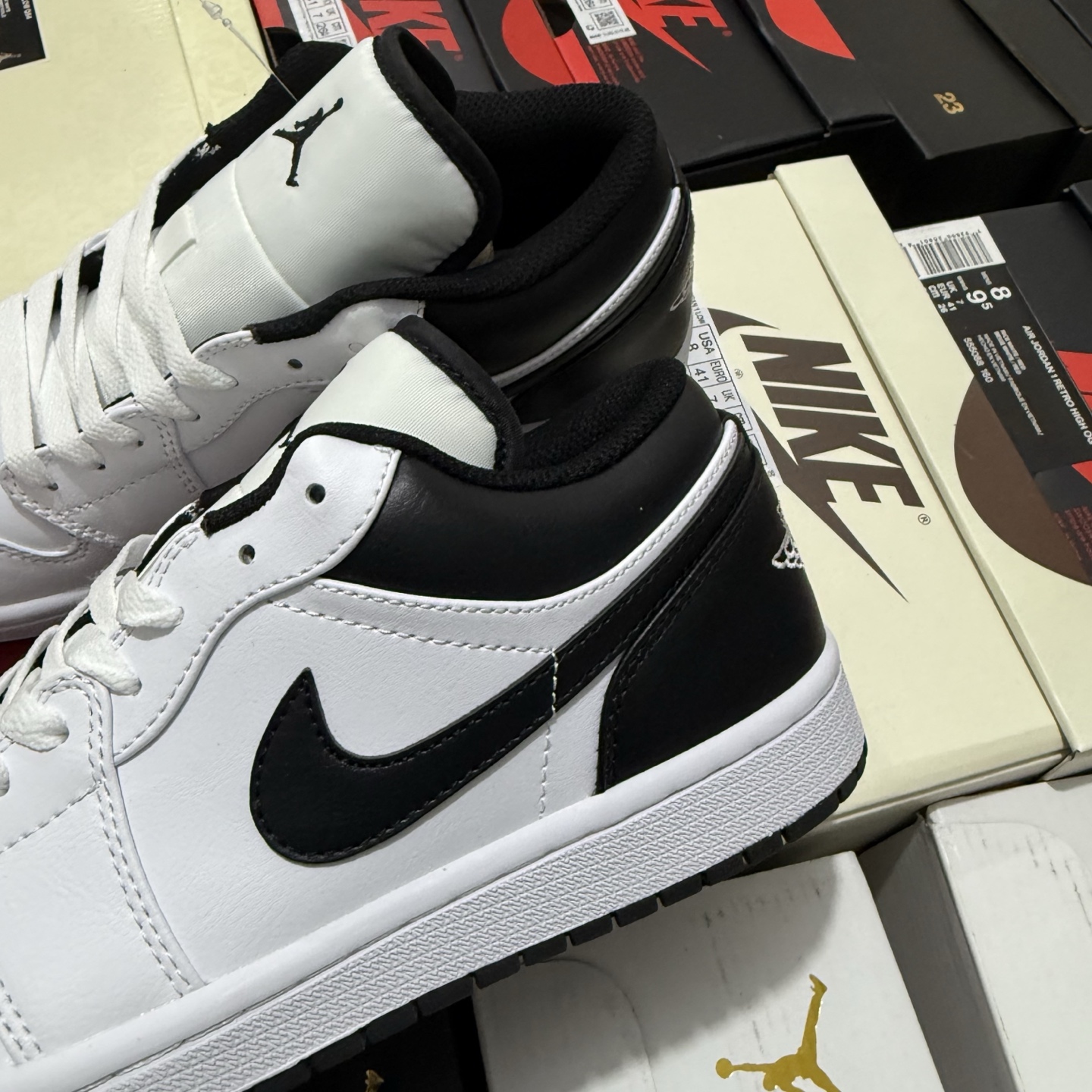 Nike Air Jordan 1 Low 'Black Fire Red' 553558-060 