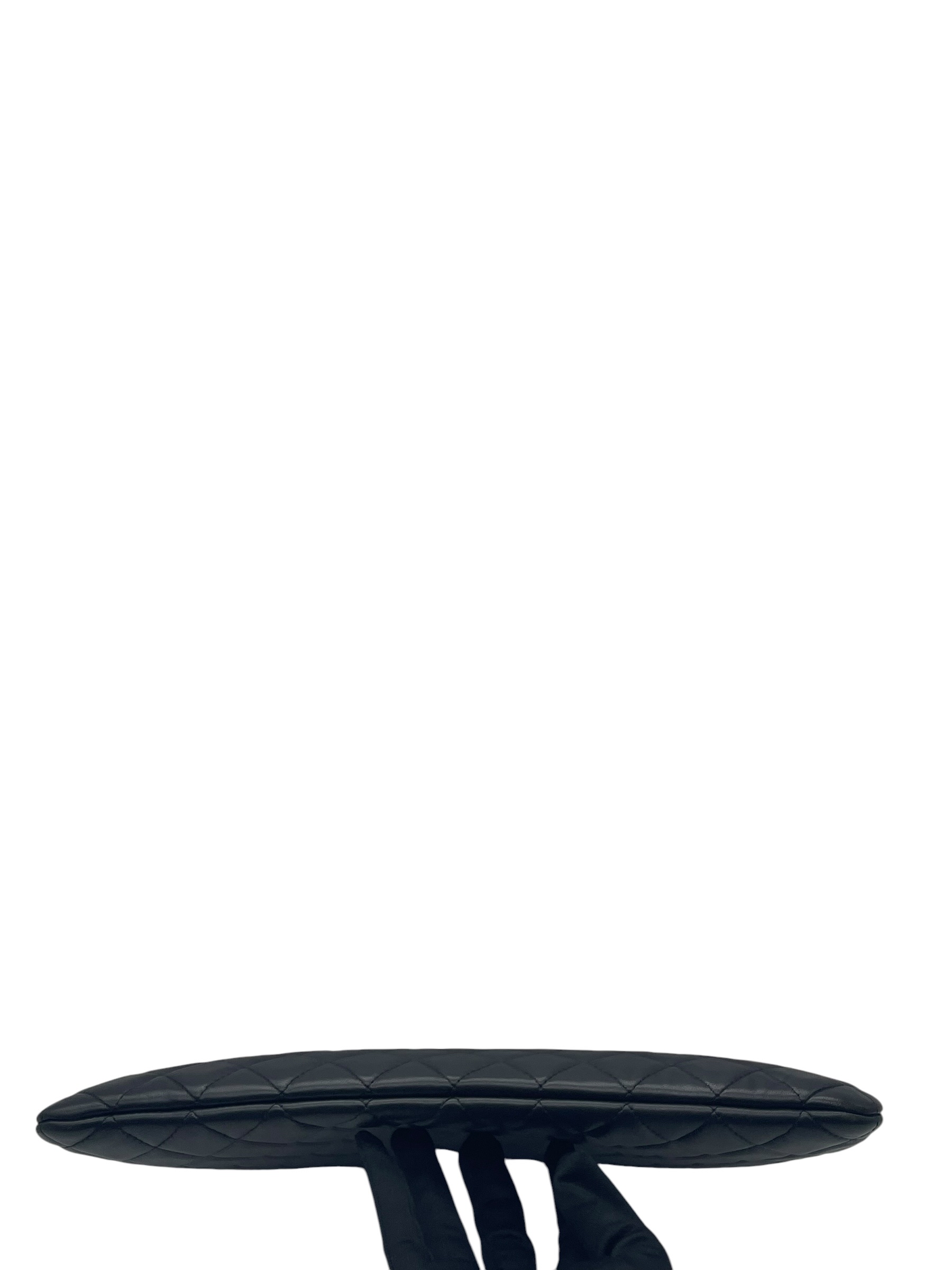 Pre-Owned CHANEL O Case Clutch / Product Code: 26061101