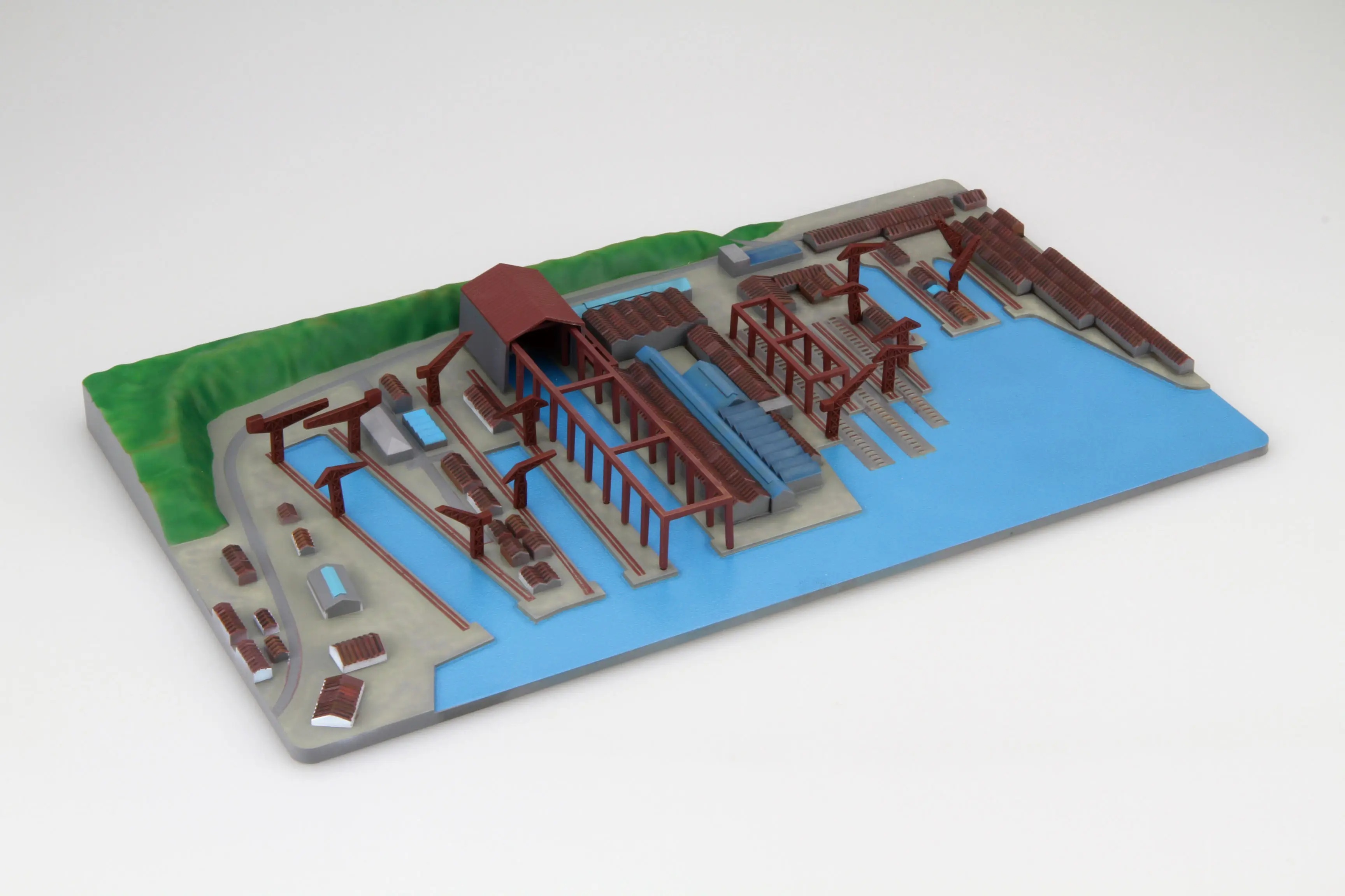 1/3000 Kure Naval Port (In This Corner (and Other Corners) of the World) Japanese battleship Yamato Package Special Edition (with Postcard)