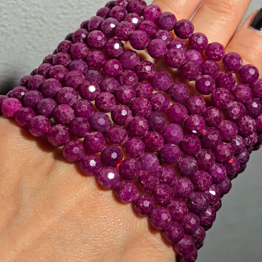 Faceted 6.4mm ruby bracelets with UV reaction - RBY128