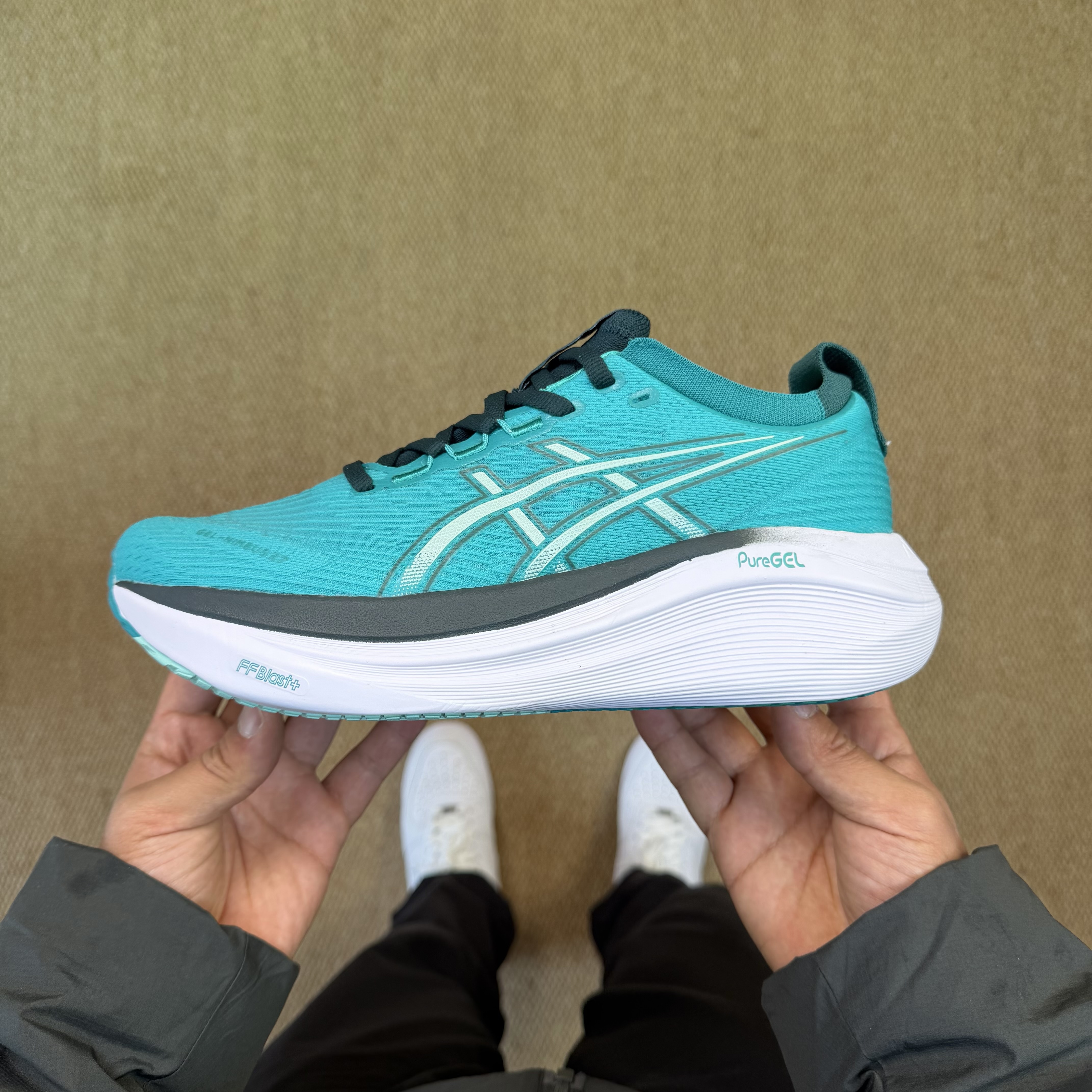 Asics Gel-Nimbus 27 1011B958-400