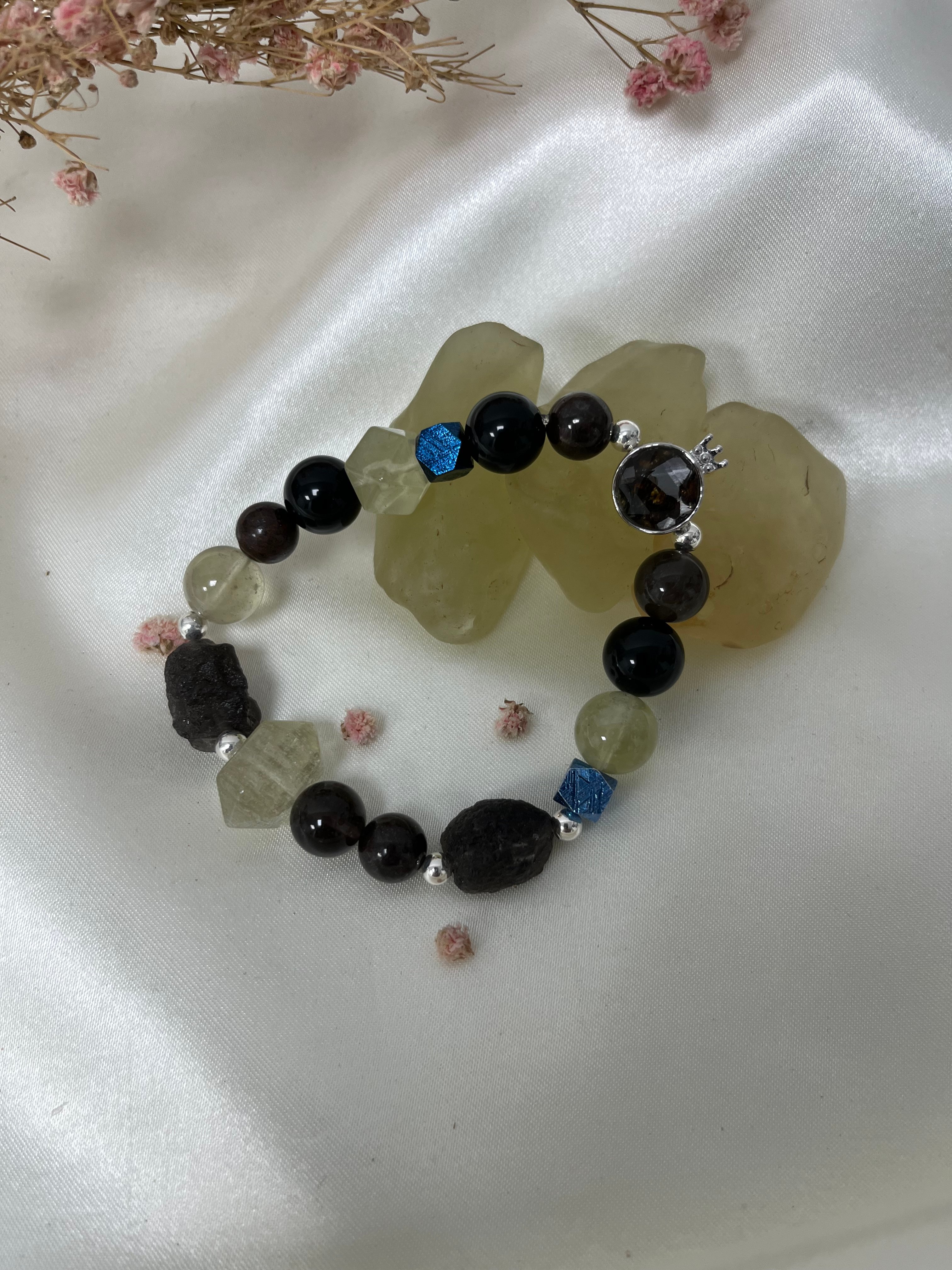 高能量天然磒石多寶