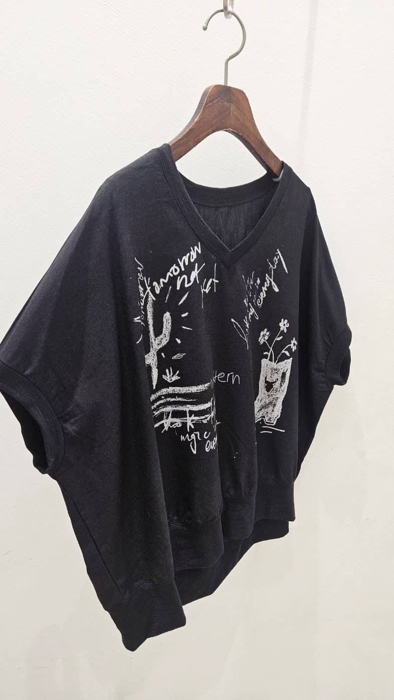 V 領Print Top 