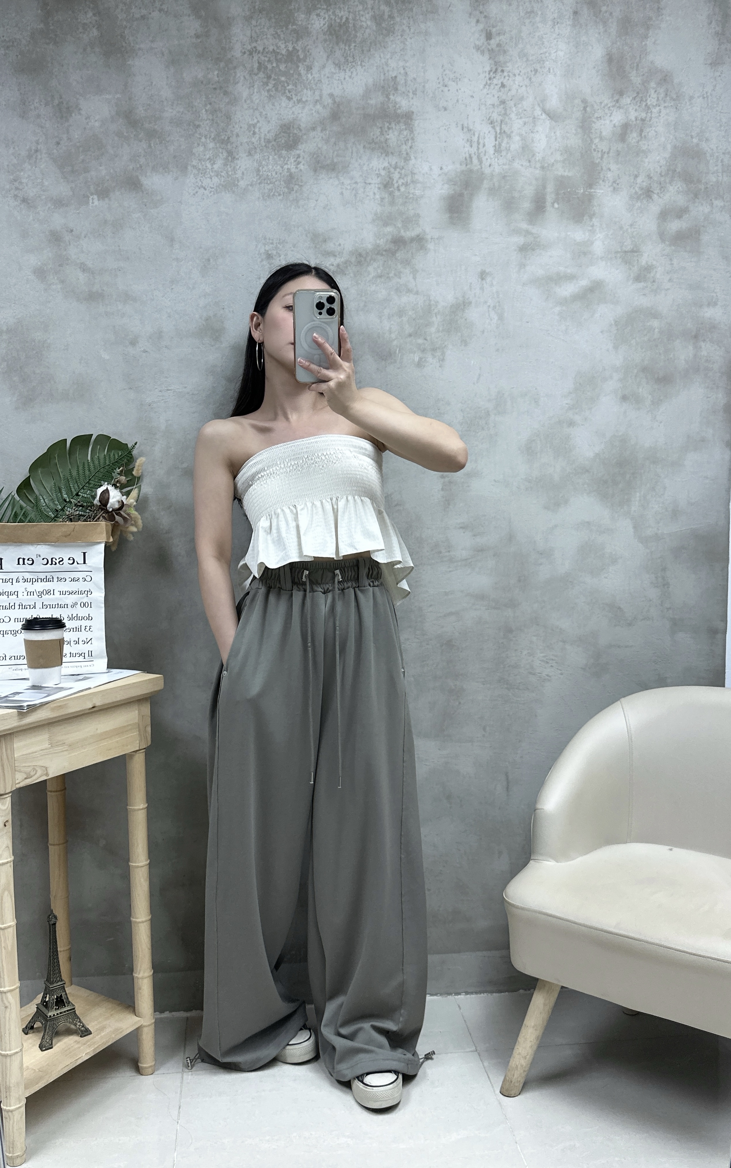 Q13 前短後長格仔Tube top