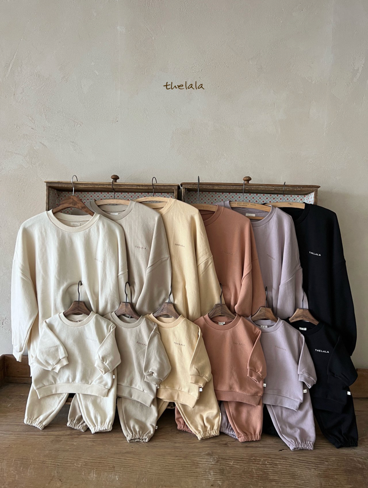 🌸預訂 韓國直送🌸🇰🇷THELALA六色標誌刺繡束腳運動褲