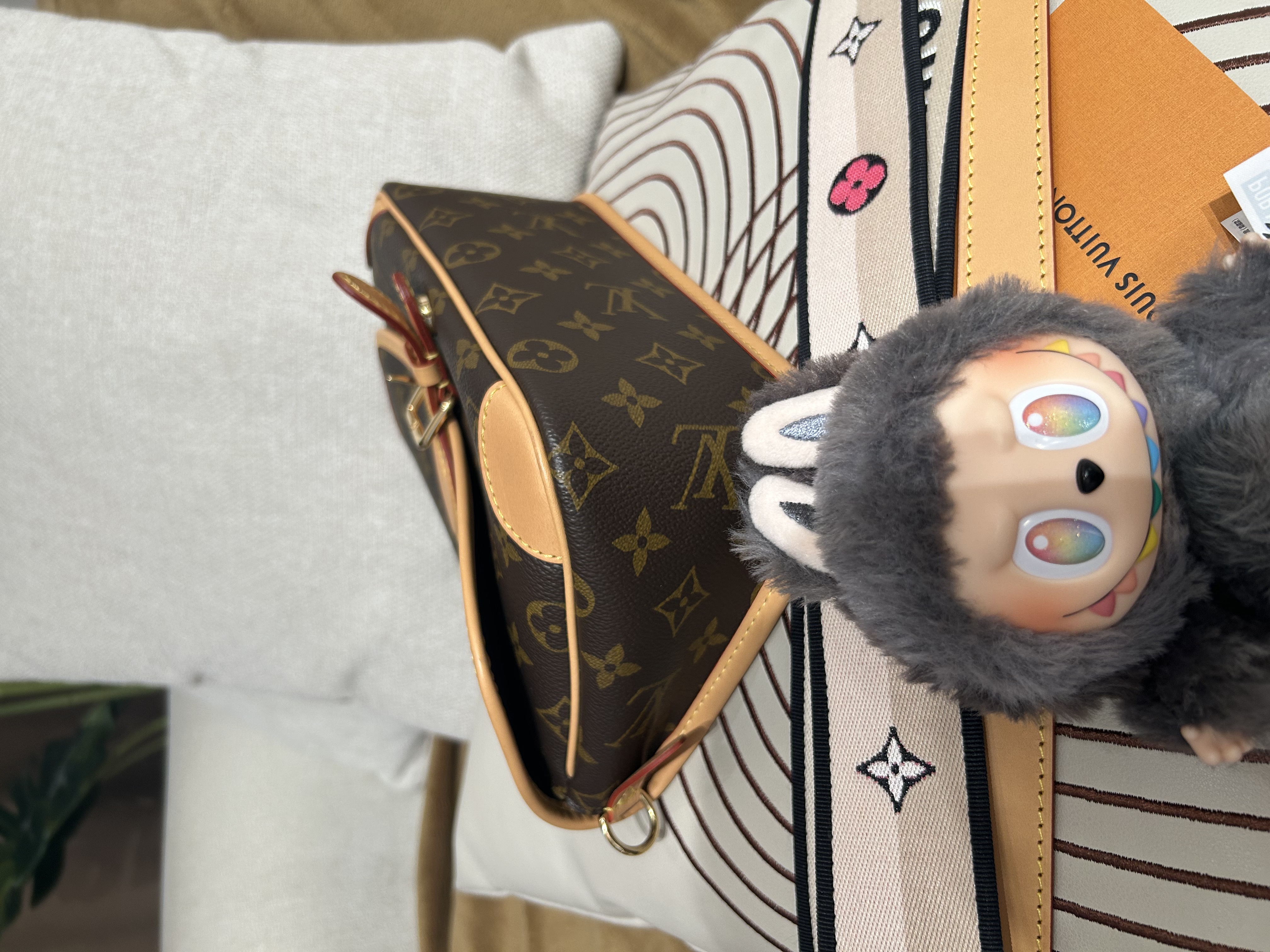 Lv Diane Monogram M45985 2Way Bag 100%Authentic, 98%New ✅專門店收據✅strap✅Dust bag✅box