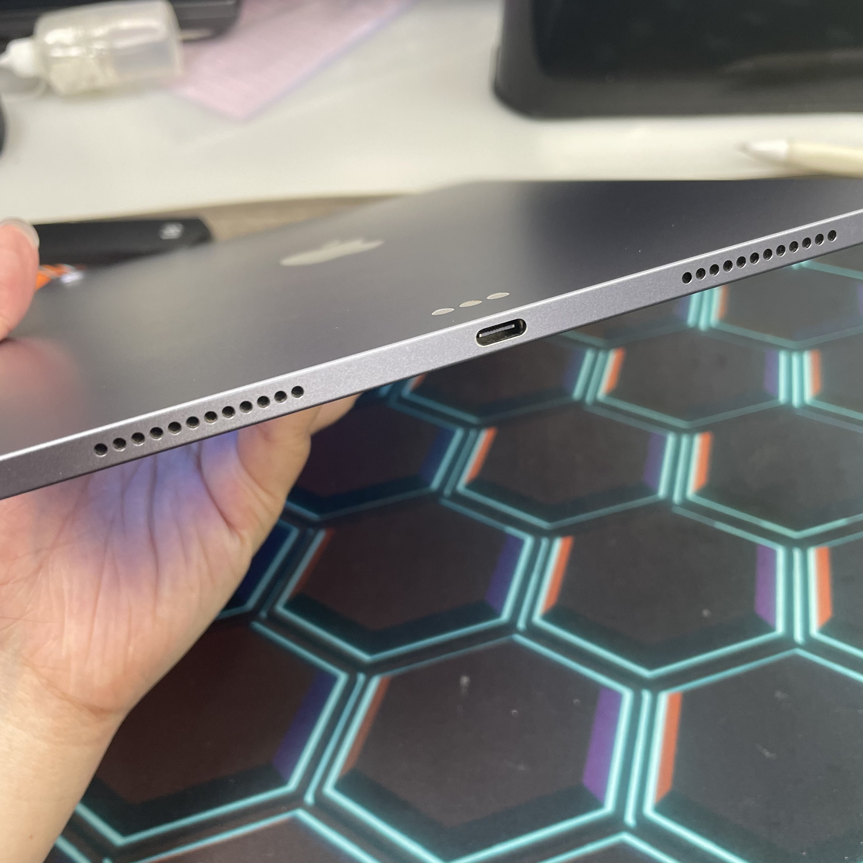 *680586 iPad Air 5 勁靚機 256GB WIFI版 紫色 purple